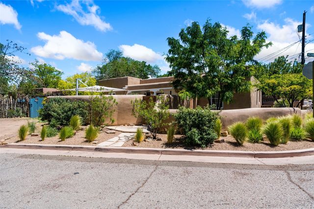 133 Kearny Avenue, Santa Fe, NM 87501