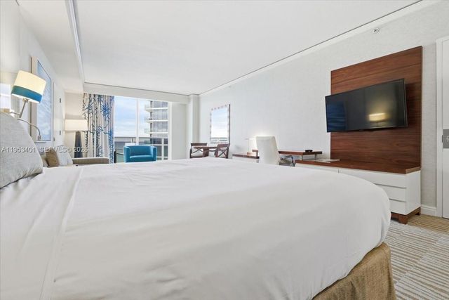 18001 Collins Ave 1111, Sunny Isles Beach, FL 33160