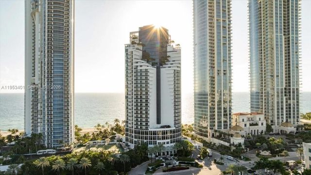 18001 Collins Ave 1111, Sunny Isles Beach, FL 33160