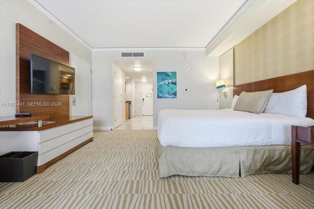 18001 Collins Ave 1111, Sunny Isles Beach, FL 33160