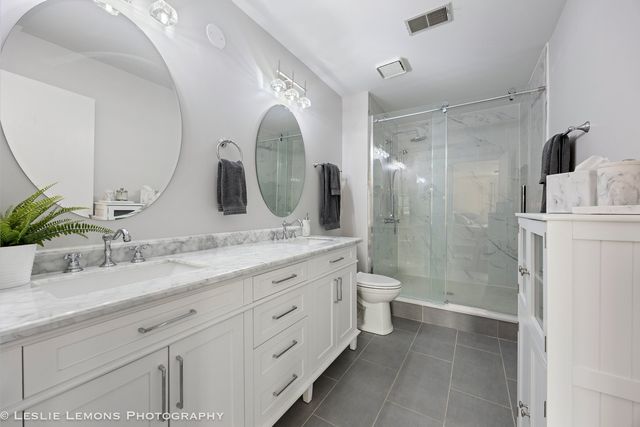 398 Woodlane Court, Wood Dale, IL 60191