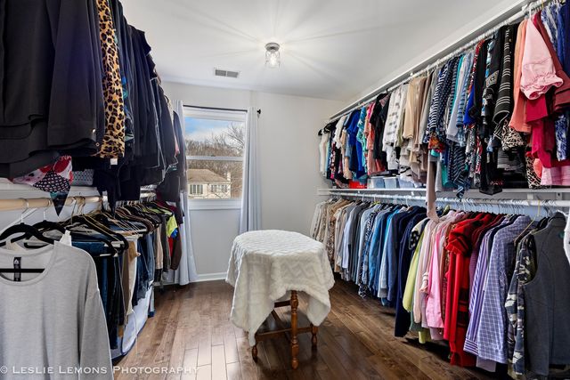 398 Woodlane Court, Wood Dale, IL 60191