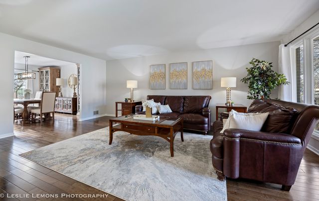 398 Woodlane Court, Wood Dale, IL 60191