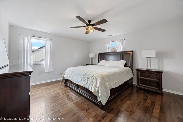 398 Woodlane Court, Wood Dale, IL 60191