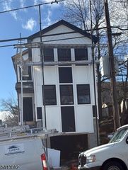 131 Temple St, Paterson City, NJ 07522