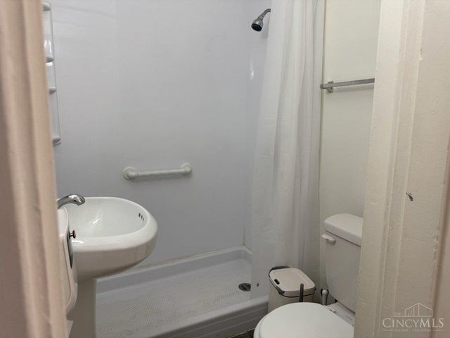 1205 Ryland Avenue, Cincinnati, OH 45237