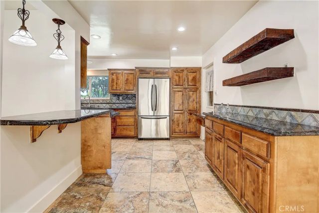 1960 Wetherly, Riverside, CA 92506