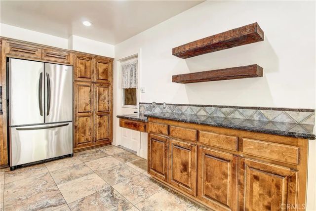 1960 Wetherly, Riverside, CA 92506