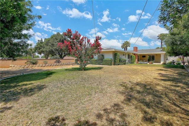1960 Wetherly, Riverside, CA 92506