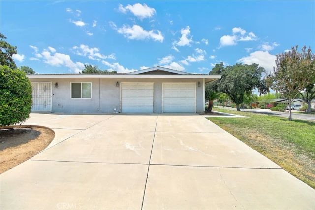 1960 Wetherly, Riverside, CA 92506