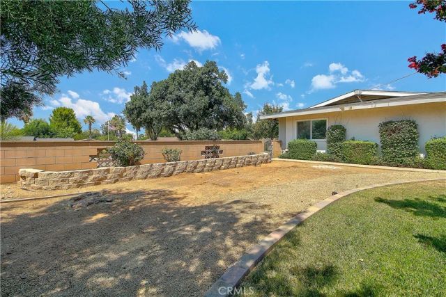 1960 Wetherly, Riverside, CA 92506