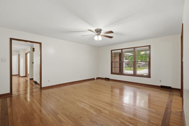 4017 S Fairway Avenue, Springfield, MO 65804