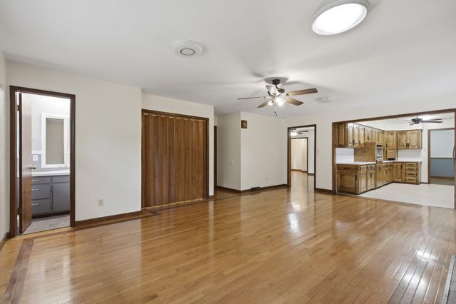 4017 S Fairway Avenue, Springfield, MO 65804