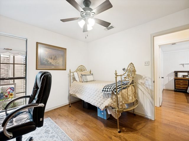 1000 Balfour Drive, Cedar Hill, TX 75104