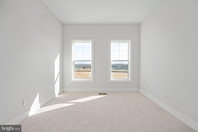 8633 ROSNI WAY, Fredericksburg, VA 22407