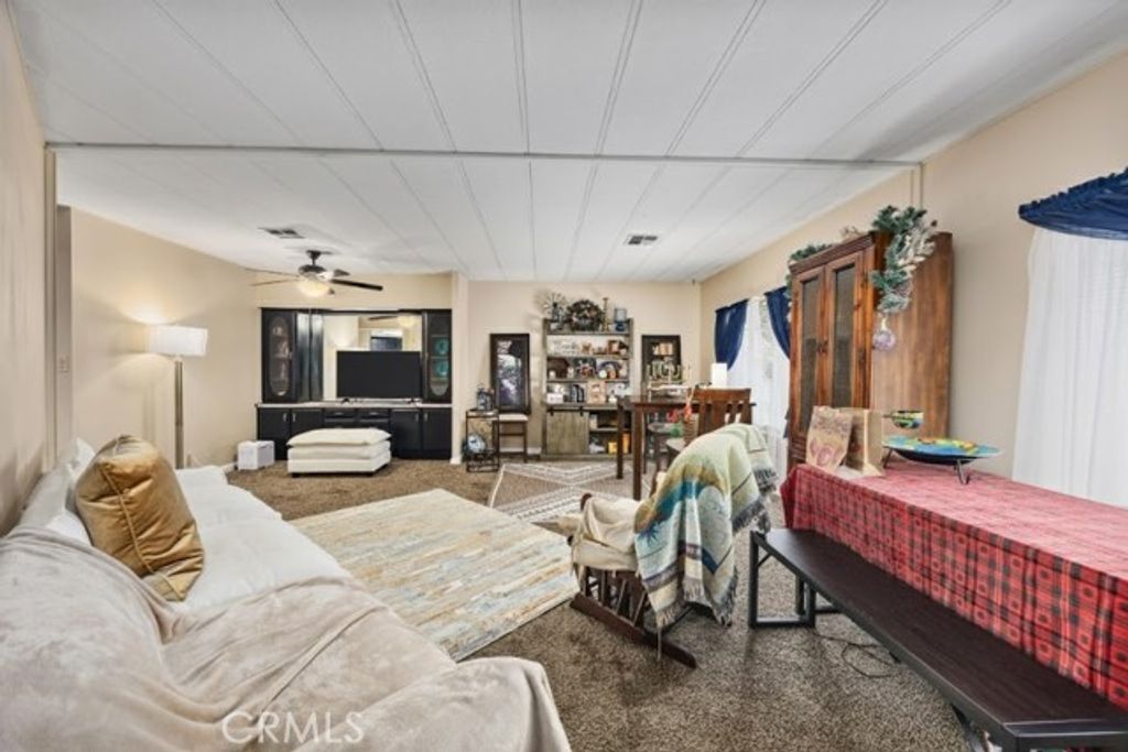 4 Tee, Bakersfield, CA 93308