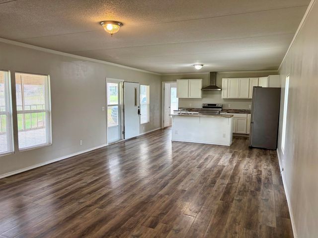 127 Bell Street, Beckville, TX 75631