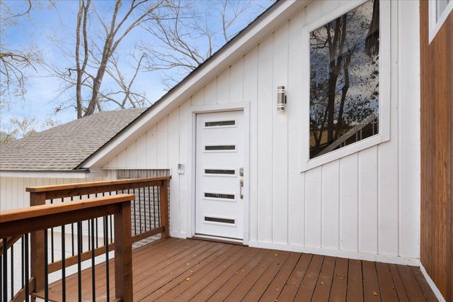 146 Dawns Edge Drive, Conroe, TX 77356