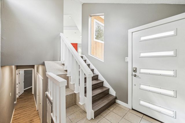 146 Dawns Edge Drive, Conroe, TX 77356