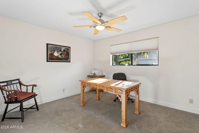 2140 E SOLANO Drive, Phoenix, AZ 85016