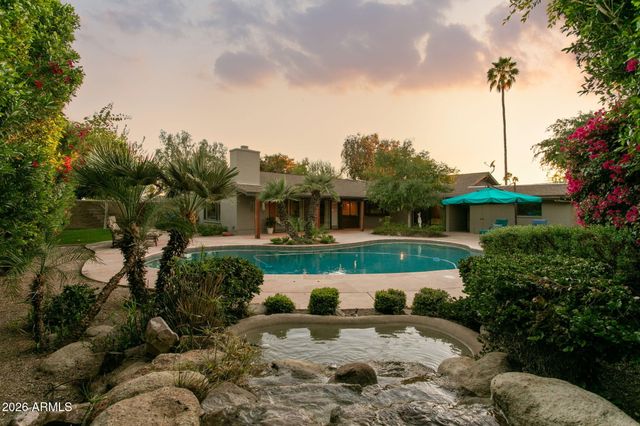 2140 E SOLANO Drive, Phoenix, AZ 85016