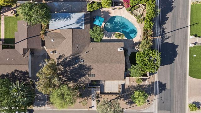 2140 E SOLANO Drive, Phoenix, AZ 85016