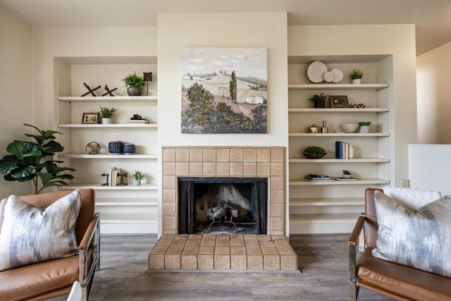 30 Donnas Lane, Hollister, CA 95023