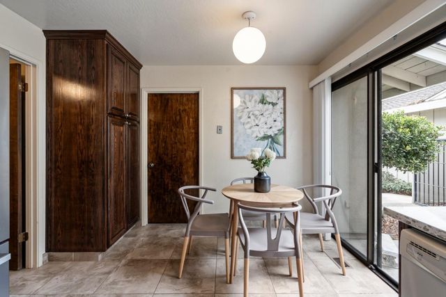 30 Donnas Lane, Hollister, CA 95023