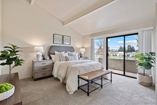 30 Donnas Lane, Hollister, CA 95023