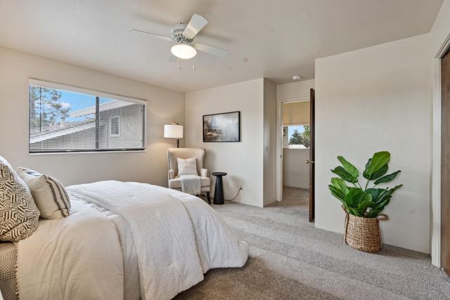 30 Donnas Lane, Hollister, CA 95023