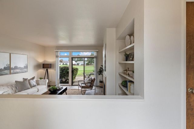 30 Donnas Lane, Hollister, CA 95023