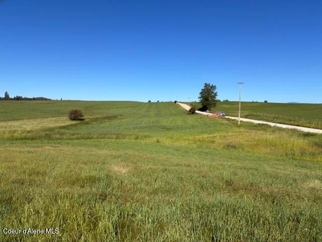 E Van Dusen Rd, Harrison, ID 83833