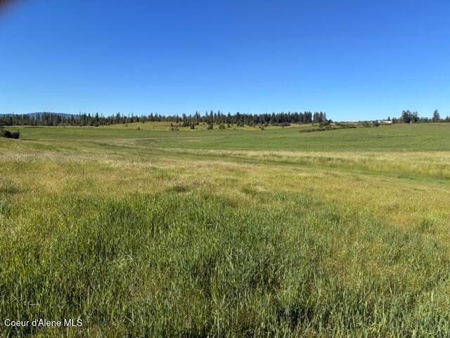 E Van Dusen Rd, Harrison, ID 83833