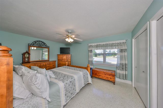 607 FOX HILLS DRIVE, Sun City Center, FL 33573