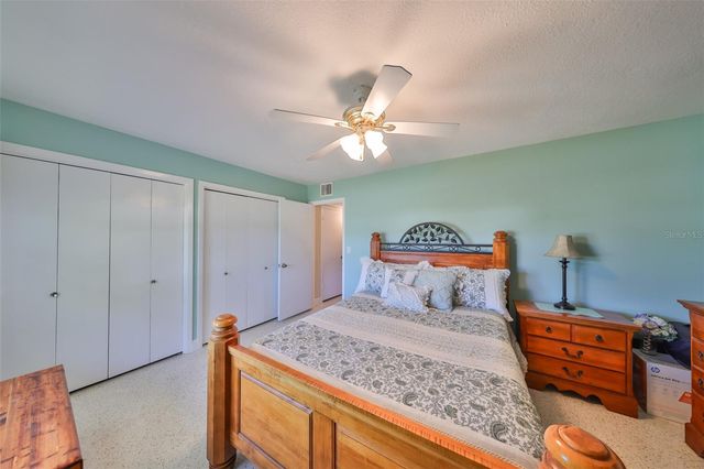 607 FOX HILLS DRIVE, Sun City Center, FL 33573