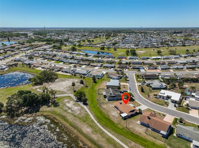 607 FOX HILLS DRIVE, Sun City Center, FL 33573