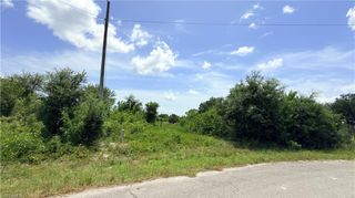 608 Chemstrand ST E, Lehigh Acres, FL 33974