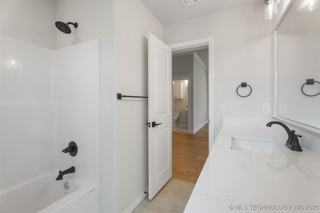 5822 Brandon Court, Bartlesville, OK 74006