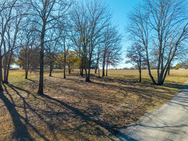 14567 Little Road, Kingston, OK 73439