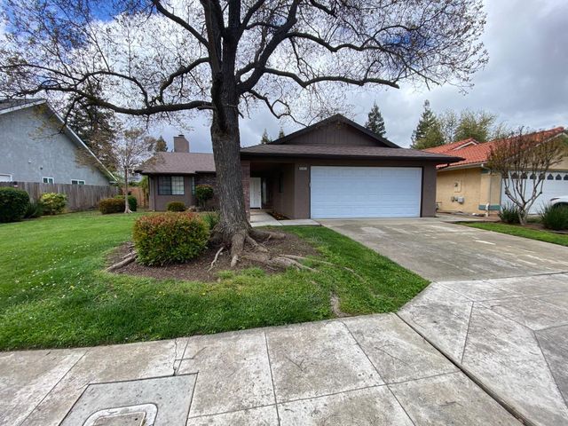 9583 N Meridian Avenue, Fresno, CA 93720