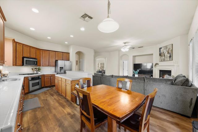 10330 Frank Greg Way, Elk Grove, CA 95757