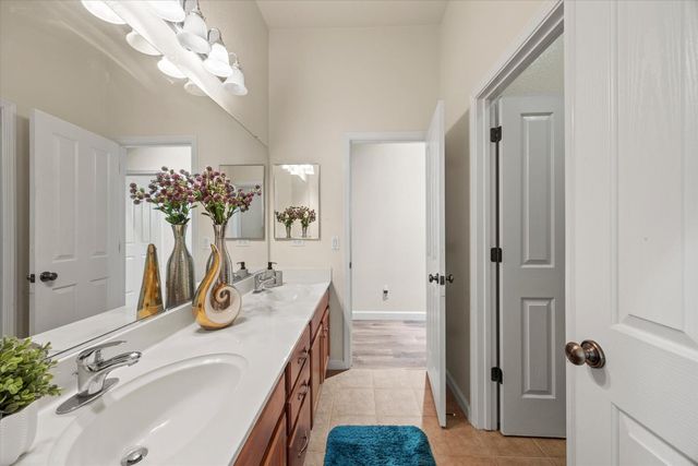 10330 Frank Greg Way, Elk Grove, CA 95757