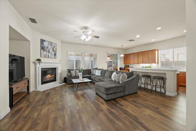 10330 Frank Greg Way, Elk Grove, CA 95757