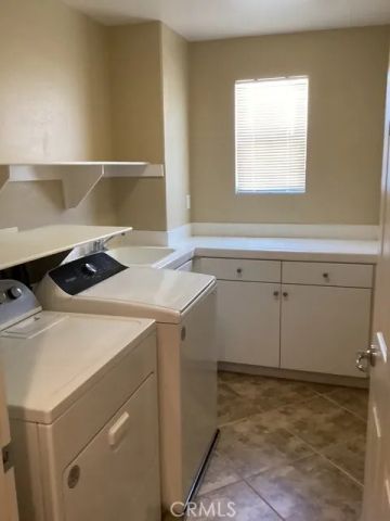 5819 W Avenue K9, Lancaster, CA 93536