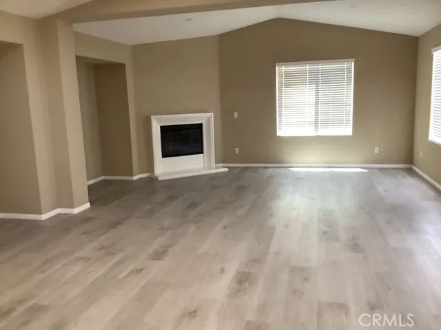 5819 W Avenue K9, Lancaster, CA 93536