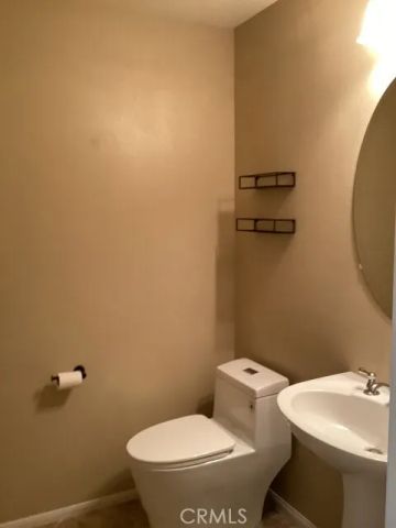 5819 W Avenue K9, Lancaster, CA 93536