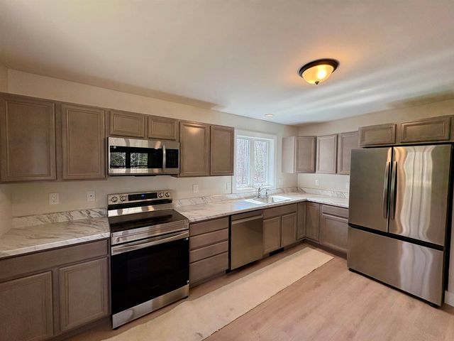 216 Center Road, Goshen, NH 03752