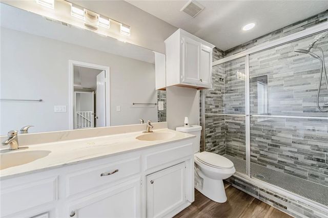 1069 Ashwood Circle, Lawrenceville, GA 30046