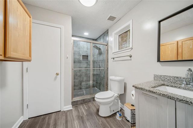 1069 Ashwood Circle, Lawrenceville, GA 30046