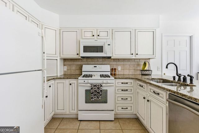 5711 Chanta Lane, Powder Springs, GA 30127